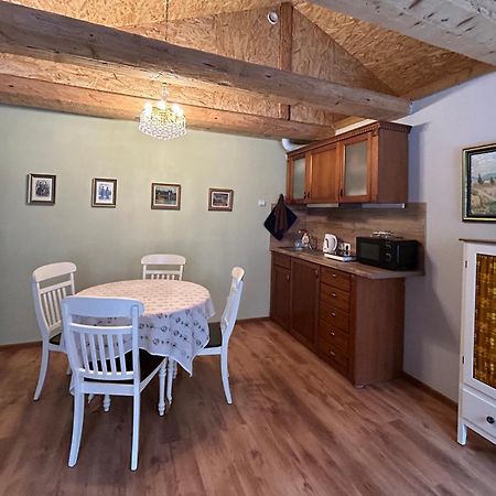 A1 Apartments With Free Parking Riga Eksteriør bilde